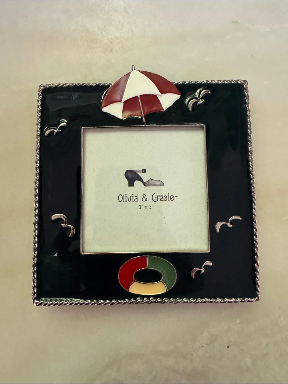 Olivia & Gracie brand picture frame